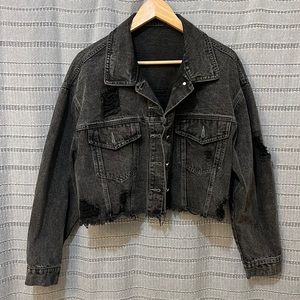 Cropped denim jacket